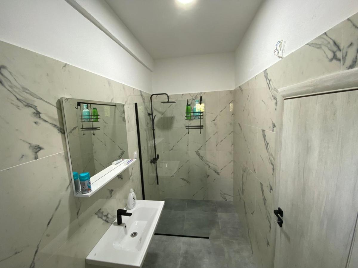 Olive Apartment Podgorica Luaran gambar